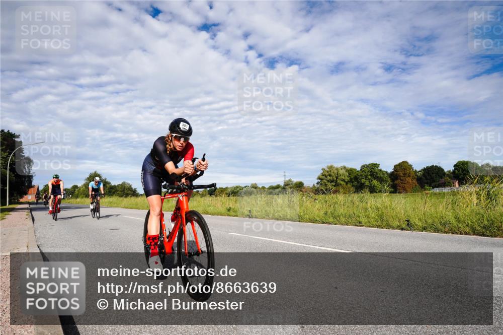 31.08.2025 - Elbe Triathlon Hamburg Michael Burmester http://msf.ph/oto/8663639 31.08.2025 09:40:23 Radfahren 279, 288, 301, 406, 459, 462, 625, 627 meine-sportfotos.de
