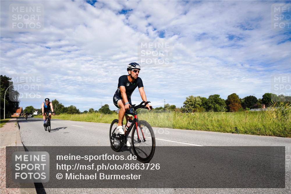 31.08.2025 - Elbe Triathlon Hamburg Michael Burmester http://msf.ph/oto/8663726 31.08.2025 09:41:20 Radfahren 318, 395, 445, 630, 650, 815, 851, 853 meine-sportfotos.de