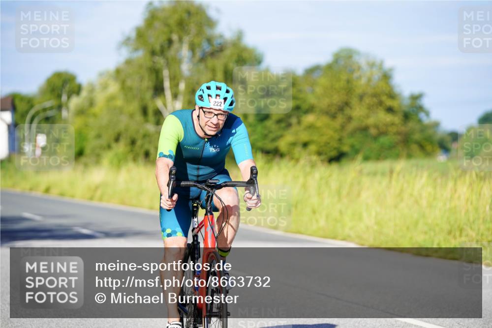 31.08.2025 - Elbe Triathlon Hamburg Michael Burmester http://msf.ph/oto/8663732 31.08.2025 09:19:37 Radfahren 222, 319, 526 meine-sportfotos.de