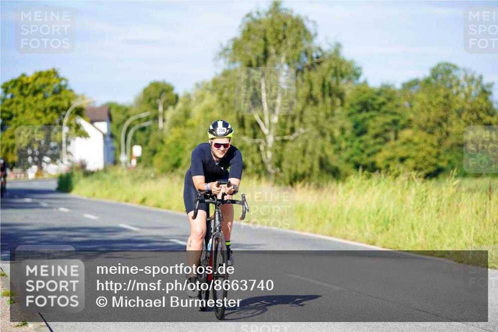 31.08.2025 - Elbe Triathlon Hamburg Michael Burmester http://msf.ph/oto/8663740 31.08.2025 09:19:56 Radfahren 208, 231, 250 meine-sportfotos.de