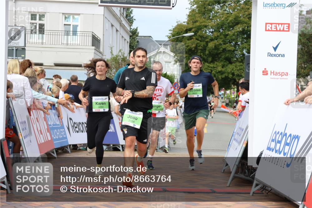 31.08.2025 - 21. Blankeneser Heldenlauf Strokosch-Dieckow http://msf.ph/oto/8663764 31.08.2025 11:01:46 Ziel 3428, 3662, 3104, 3521, 3476, 3109, 3730, 3284 meine-sportfotos.de