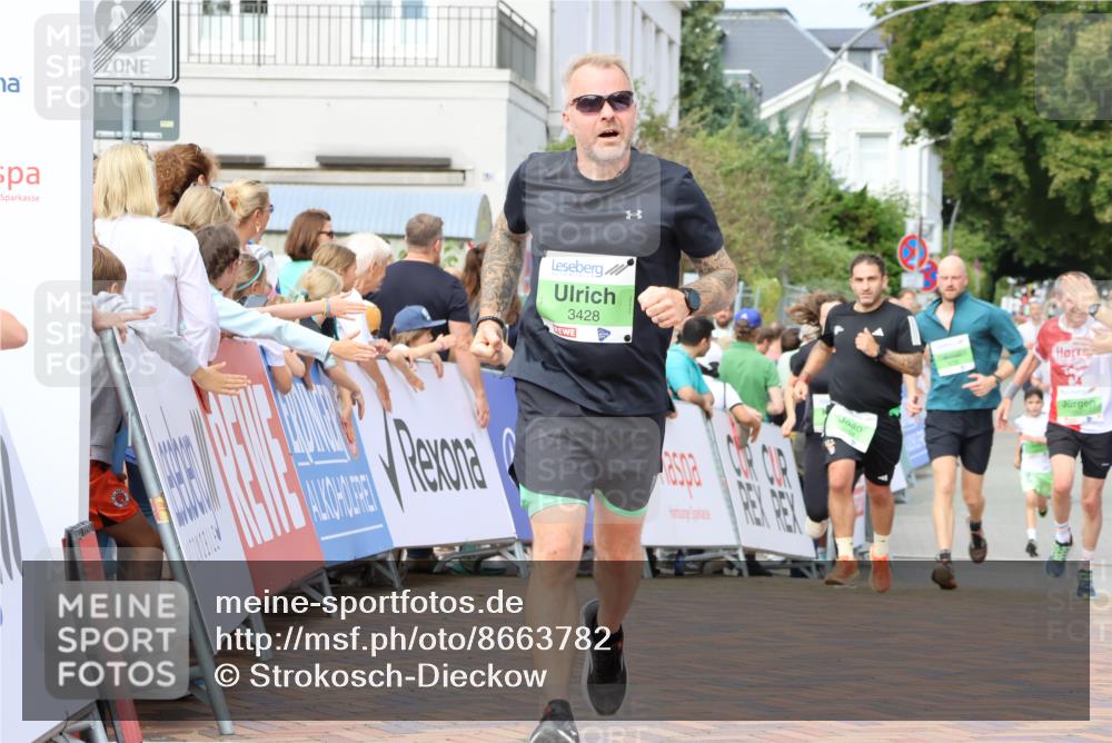 31.08.2025 - 21. Blankeneser Heldenlauf Strokosch-Dieckow http://msf.ph/oto/8663782 31.08.2025 11:01:43 Ziel 3082, 3428, 3298, 3662, 3104, 3521, 3276, 3109, 3730, 3284 meine-sportfotos.de