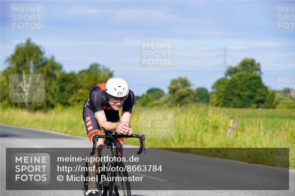31.08.2025 - Elbe Triathlon Hamburg Michael Burmester http://msf.ph/oto/8663784 31.08.2025 09:20:13 Radfahren 211, 367 meine-sportfotos.de