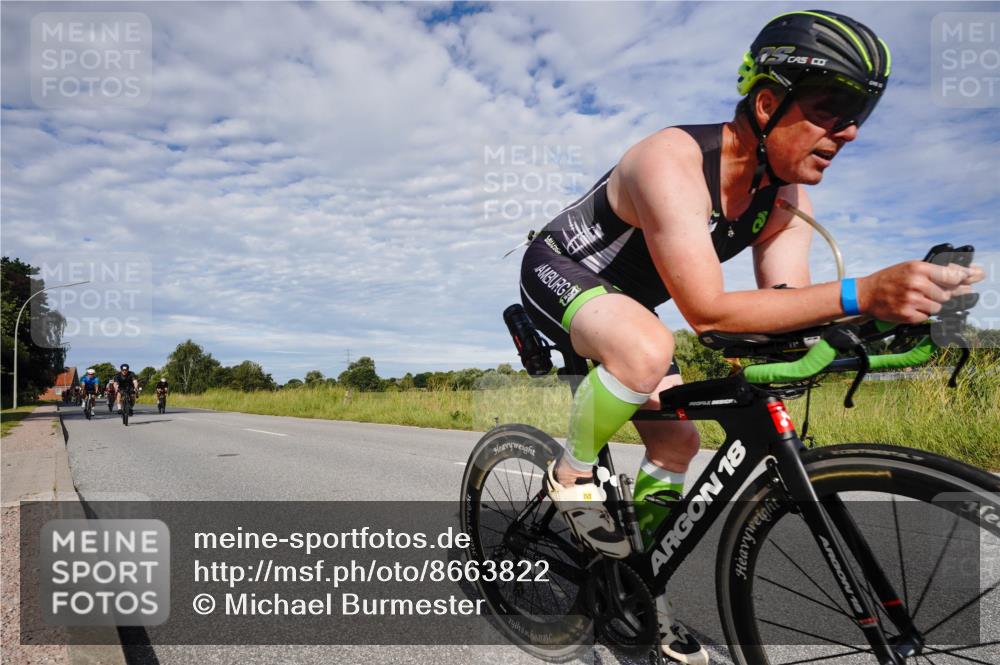 31.08.2025 - Elbe Triathlon Hamburg Michael Burmester http://msf.ph/oto/8663822 31.08.2025 09:42:54 Radfahren 311, 414, 438, 486, 490, 522, 629, 648, 665, 837, 882 meine-sportfotos.de