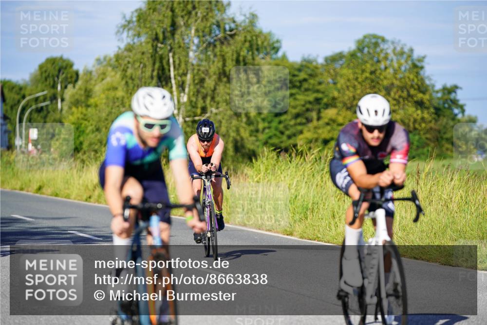 31.08.2025 - Elbe Triathlon Hamburg Michael Burmester http://msf.ph/oto/8663838 31.08.2025 09:20:39 Radfahren 182, 228, 242, 289, 422, 517, 561 meine-sportfotos.de