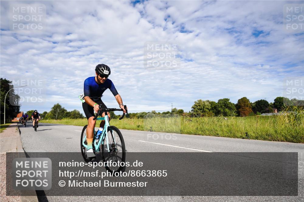 31.08.2025 - Elbe Triathlon Hamburg Michael Burmester http://msf.ph/oto/8663865 31.08.2025 09:43:32 Radfahren 282, 337, 383, 461, 519, 567, 888 meine-sportfotos.de
