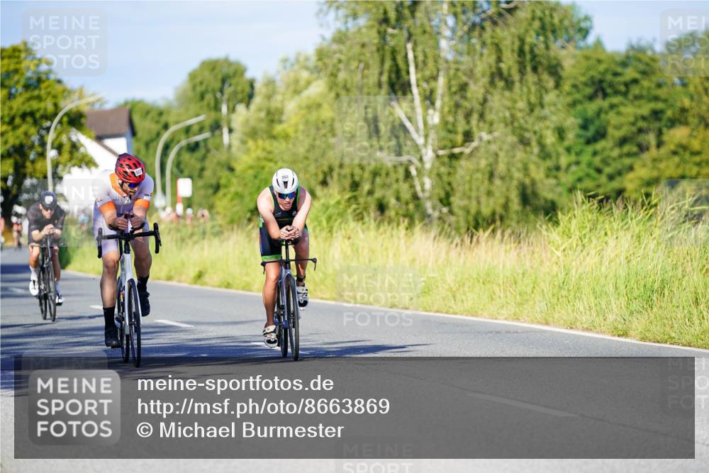 31.08.2025 - Elbe Triathlon Hamburg Michael Burmester http://msf.ph/oto/8663869 31.08.2025 09:20:53 Radfahren 458, 482, 537, 553 meine-sportfotos.de