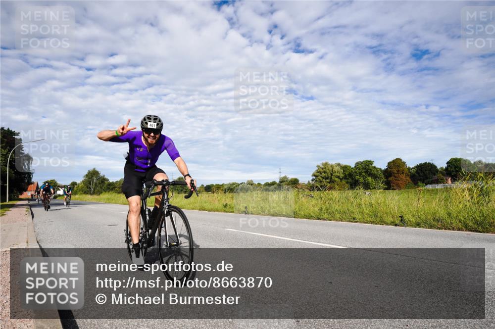 31.08.2025 - Elbe Triathlon Hamburg Michael Burmester http://msf.ph/oto/8663870 31.08.2025 09:43:35 Radfahren 282, 337, 461, 519, 866, 888, 913 meine-sportfotos.de