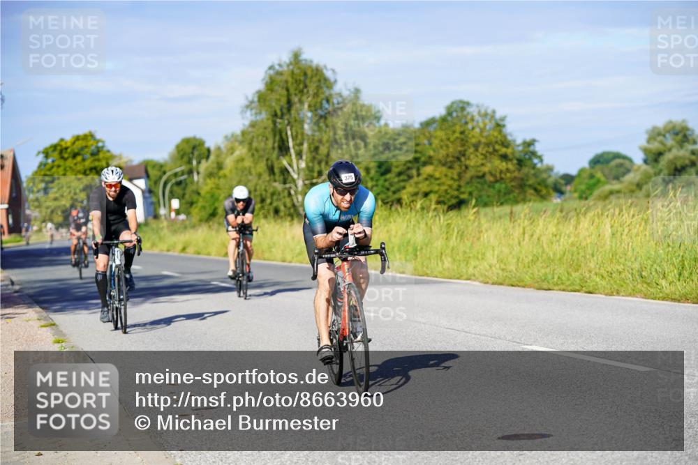 31.08.2025 - Elbe Triathlon Hamburg Michael Burmester http://msf.ph/oto/8663960 31.08.2025 09:21:12 Radfahren 207, 215, 313, 375, 388, 441 meine-sportfotos.de