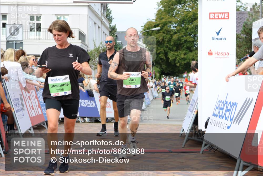 31.08.2025 - 21. Blankeneser Heldenlauf Strokosch-Dieckow http://msf.ph/oto/8663968 31.08.2025 11:01:37 Ziel 3082, 3298, 3276, 3109, 3712 meine-sportfotos.de