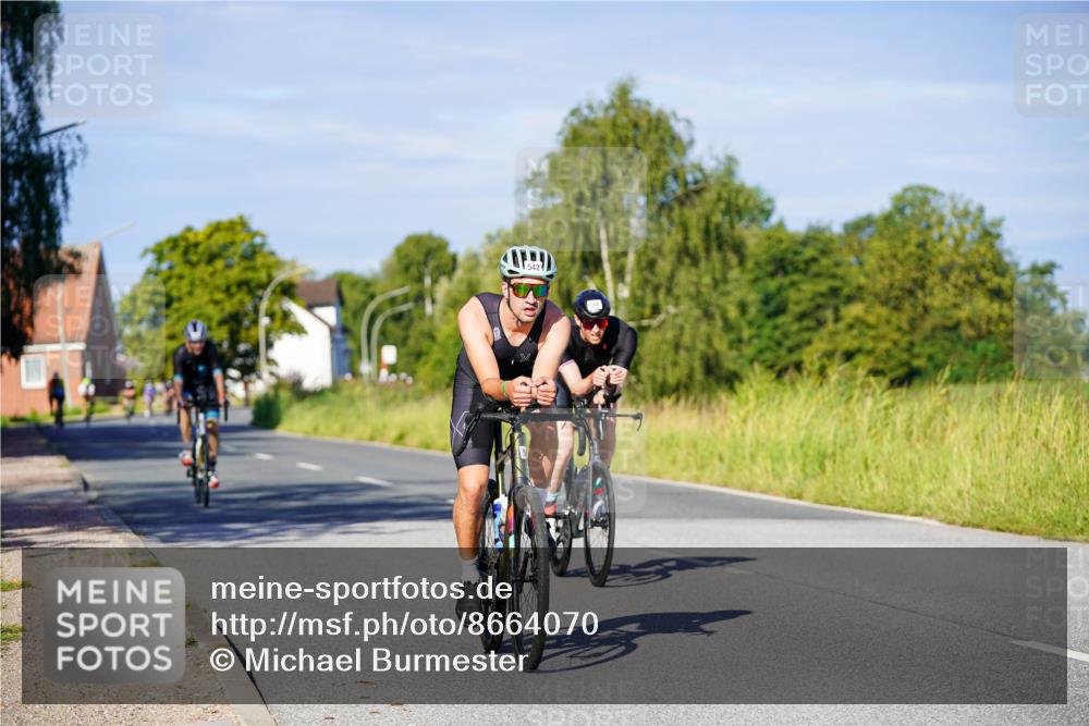 31.08.2025 - Elbe Triathlon Hamburg Michael Burmester http://msf.ph/oto/8664070 31.08.2025 09:22:10 Radfahren 227, 275, 379, 543, 568 meine-sportfotos.de