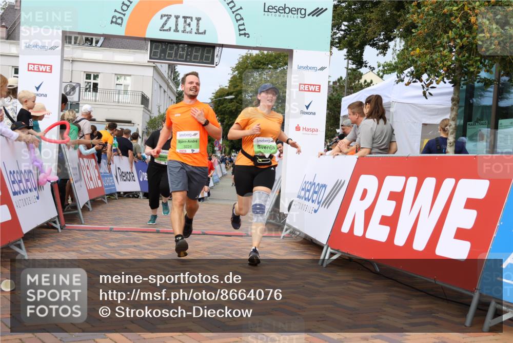 31.08.2025 - 21. Blankeneser Heldenlauf Strokosch-Dieckow http://msf.ph/oto/8664076 31.08.2025 11:19:59 Ziel 3314, 3709, 3193, 3229, 3224 meine-sportfotos.de