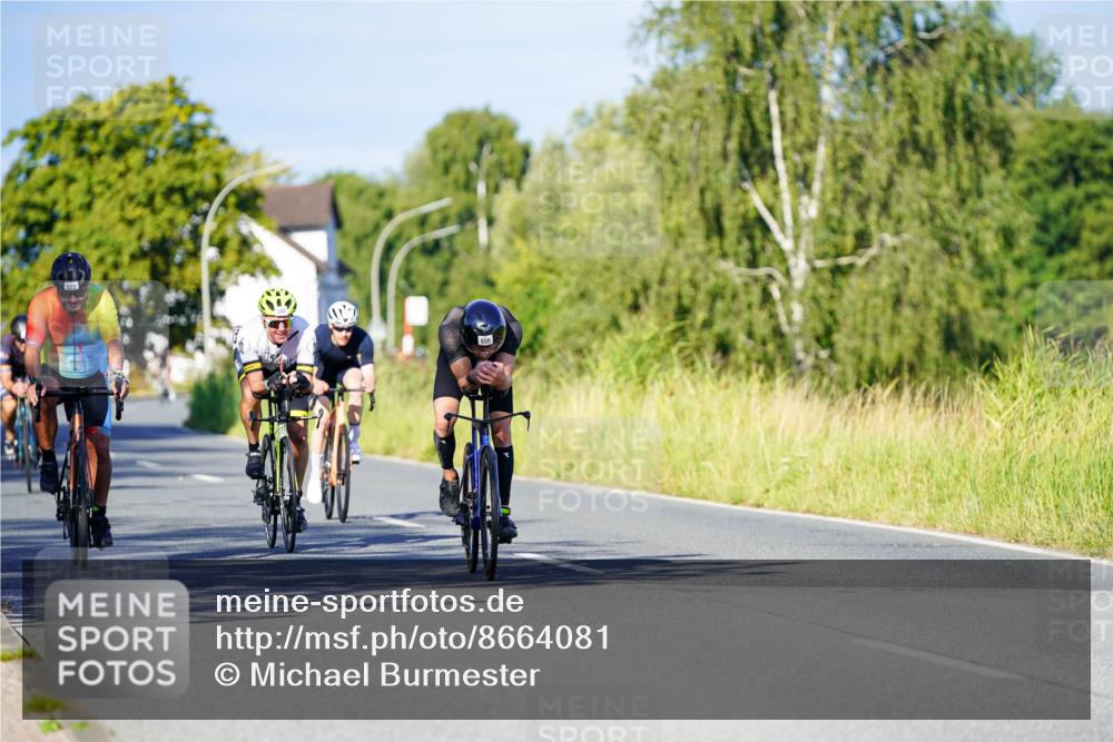 31.08.2025 - Elbe Triathlon Hamburg Michael Burmester http://msf.ph/oto/8664081 31.08.2025 09:22:20 Radfahren 169, 254, 344, 425, 500, 656 meine-sportfotos.de