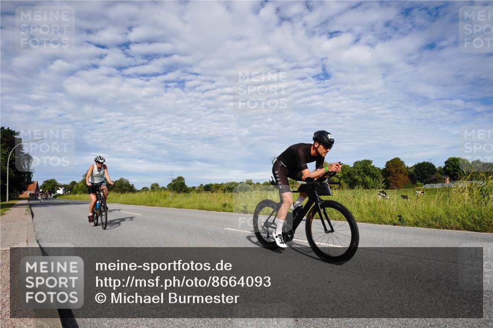31.08.2025 - Elbe Triathlon Hamburg Michael Burmester http://msf.ph/oto/8664093 31.08.2025 09:47:04 Radfahren 290, 458, 691, 731, 760, 777, 792 meine-sportfotos.de