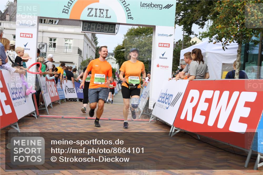 31.08.2025 - 21. Blankeneser Heldenlauf Strokosch-Dieckow http://msf.ph/oto/8664101 31.08.2025 11:19:59 Ziel 3314, 3709, 3193, 3229, 3224 meine-sportfotos.de