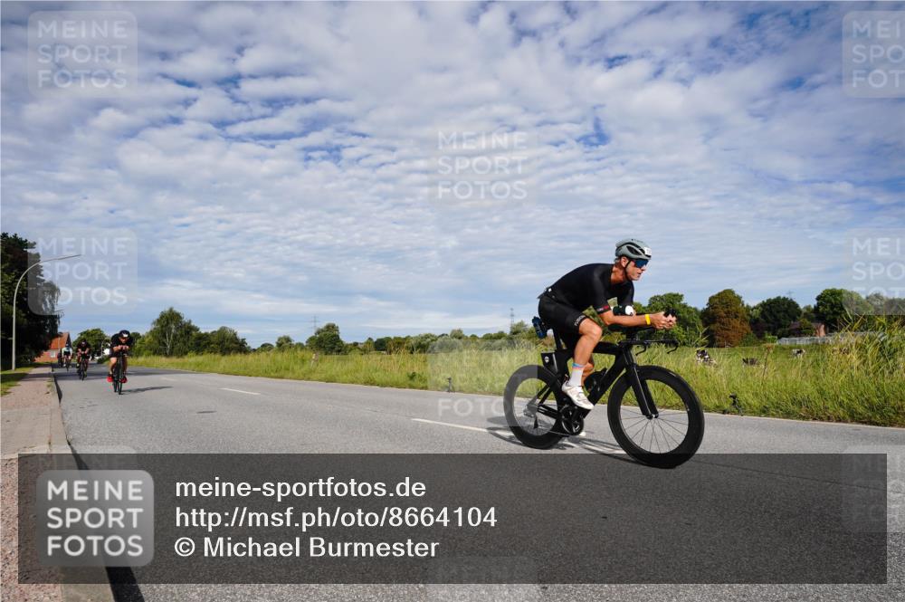 31.08.2025 - Elbe Triathlon Hamburg Michael Burmester http://msf.ph/oto/8664104 31.08.2025 09:47:12 Radfahren 400, 531, 533, 655, 723, 731, 749, 760, 777 meine-sportfotos.de
