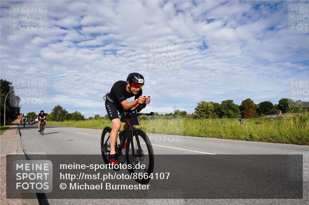 31.08.2025 - Elbe Triathlon Hamburg Michael Burmester http://msf.ph/oto/8664107 31.08.2025 09:47:13 Radfahren 400, 531, 533, 655, 723, 731, 749, 760, 777, 915 meine-sportfotos.de