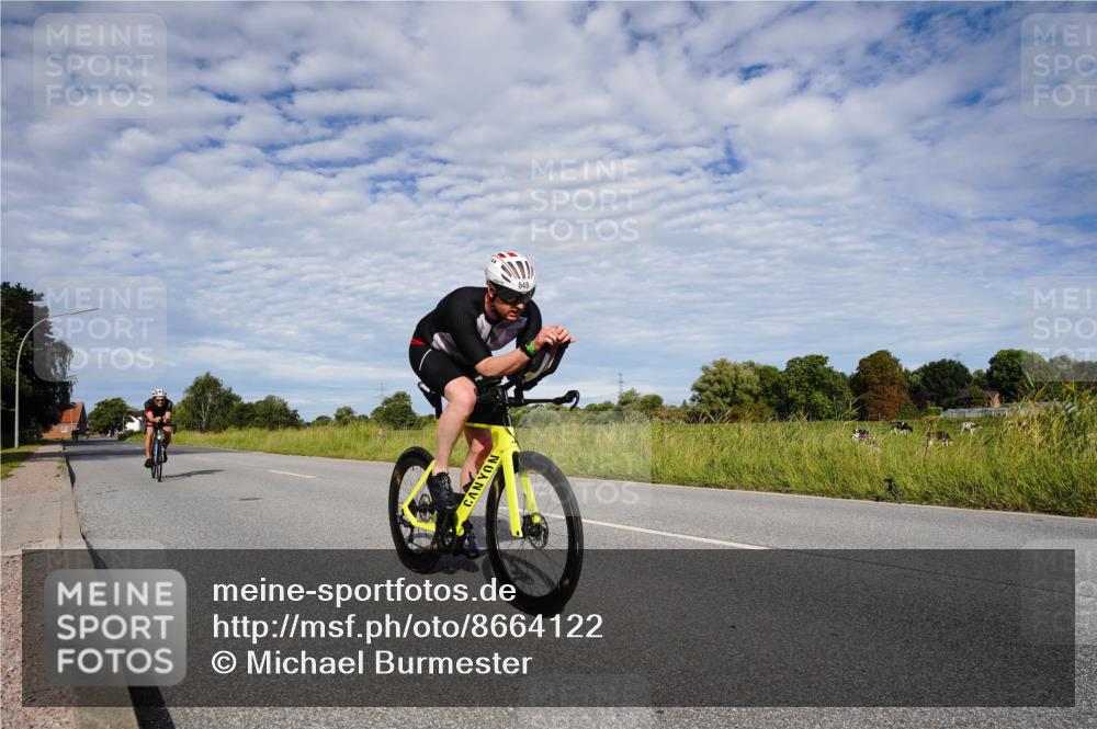 31.08.2025 - Elbe Triathlon Hamburg Michael Burmester http://msf.ph/oto/8664122 31.08.2025 09:47:23 Radfahren 516, 545, 915 meine-sportfotos.de