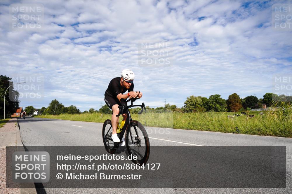 31.08.2025 - Elbe Triathlon Hamburg Michael Burmester http://msf.ph/oto/8664127 31.08.2025 09:47:32 Radfahren 253, 609, 636, 657, 850 meine-sportfotos.de