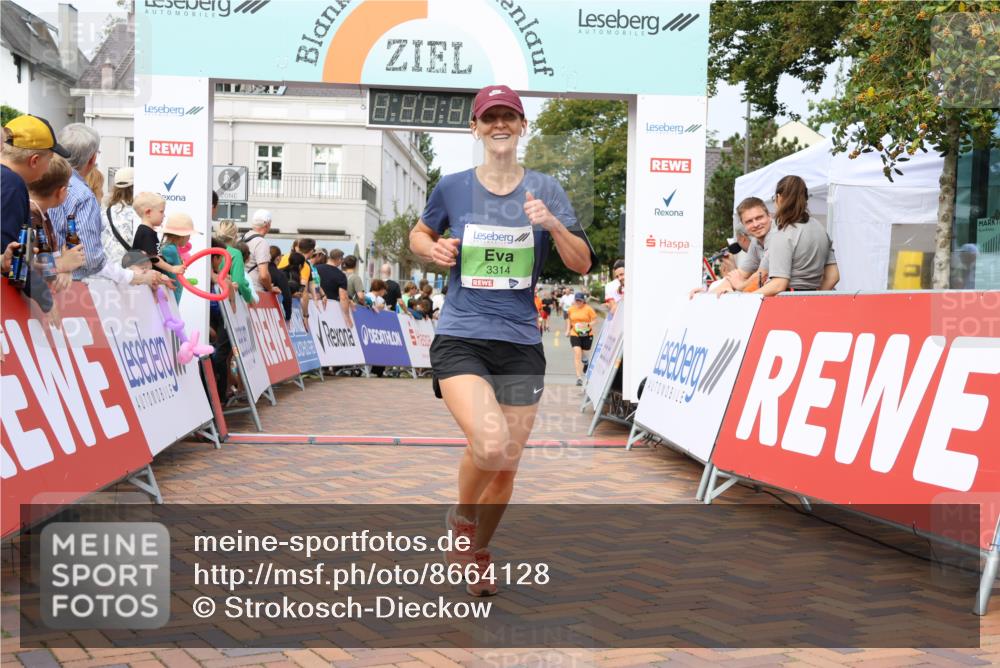 31.08.2025 - 21. Blankeneser Heldenlauf Strokosch-Dieckow http://msf.ph/oto/8664128 31.08.2025 11:19:55 Ziel 3569, 3314, 3674, 3709, 3193, 3229, 3224 meine-sportfotos.de