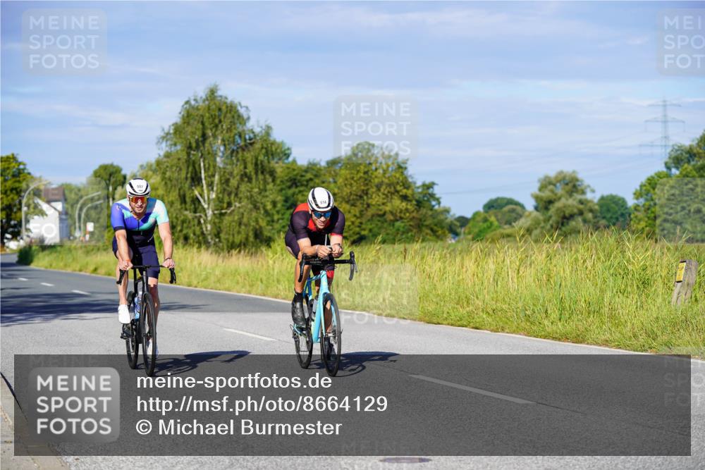 31.08.2025 - Elbe Triathlon Hamburg Michael Burmester http://msf.ph/oto/8664129 31.08.2025 09:22:32 Radfahren 181, 193, 195, 397, 405, 426, 430, 479, 557, 614 meine-sportfotos.de