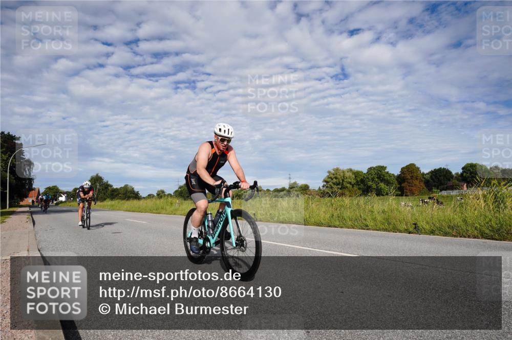 31.08.2025 - Elbe Triathlon Hamburg Michael Burmester http://msf.ph/oto/8664130 31.08.2025 09:47:36 Radfahren 253, 609, 657, 754, 828, 850 meine-sportfotos.de
