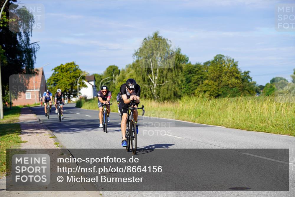 31.08.2025 - Elbe Triathlon Hamburg Michael Burmester http://msf.ph/oto/8664156 31.08.2025 09:22:39 Radfahren 166, 181, 193, 195, 304, 391, 430, 479, 834 meine-sportfotos.de
