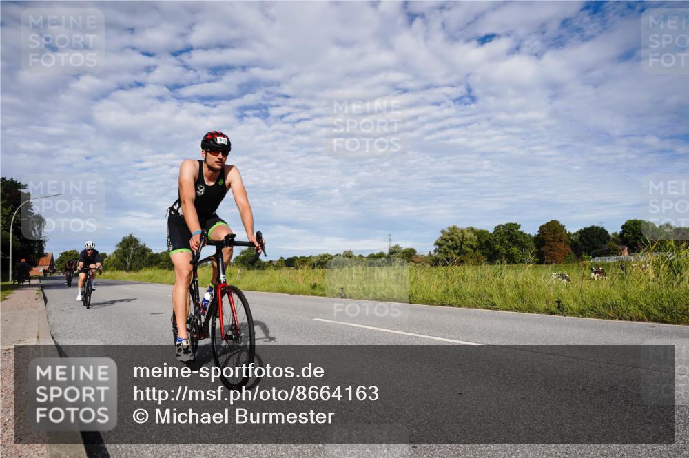31.08.2025 - Elbe Triathlon Hamburg Michael Burmester http://msf.ph/oto/8664163 31.08.2025 09:48:04 Radfahren 285, 315, 528, 781, 901 meine-sportfotos.de
