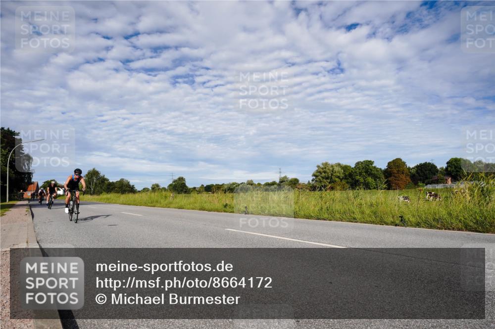 31.08.2025 - Elbe Triathlon Hamburg Michael Burmester http://msf.ph/oto/8664172 31.08.2025 09:48:14 Radfahren 425, 440, 510, 577, 618, 713, 807, 880 meine-sportfotos.de