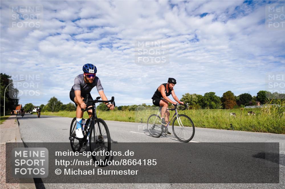 31.08.2025 - Elbe Triathlon Hamburg Michael Burmester http://msf.ph/oto/8664185 31.08.2025 09:48:21 Radfahren 291, 510, 547, 577, 654, 713, 746, 807, 902 meine-sportfotos.de