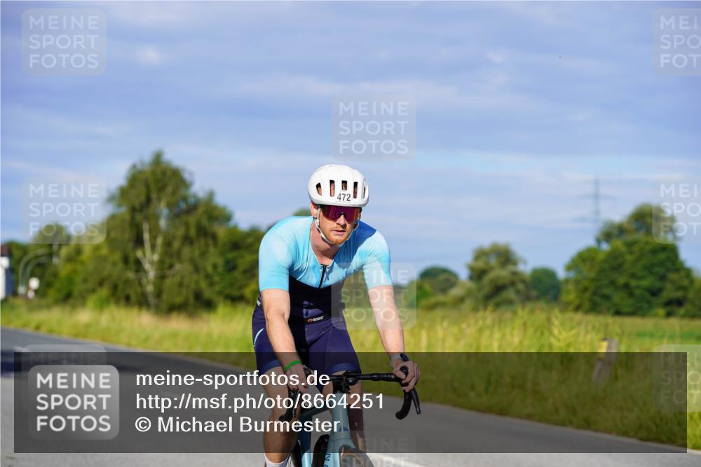 31.08.2025 - Elbe Triathlon Hamburg Michael Burmester http://msf.ph/oto/8664251 31.08.2025 09:23:15 Radfahren 270, 472, 508, 521 meine-sportfotos.de