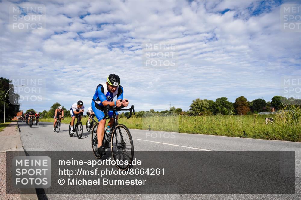 31.08.2025 - Elbe Triathlon Hamburg Michael Burmester http://msf.ph/oto/8664261 31.08.2025 09:49:21 Radfahren 173, 310, 330, 412, 416, 595, 603, 658, 762, 778 meine-sportfotos.de