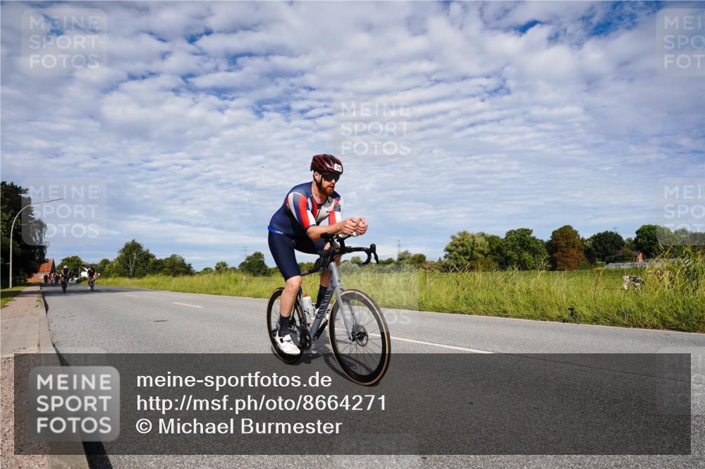 31.08.2025 - Elbe Triathlon Hamburg Michael Burmester http://msf.ph/oto/8664271 31.08.2025 09:49:24 Radfahren 173, 310, 330, 412, 422, 537, 595, 603, 658, 762, 778 meine-sportfotos.de