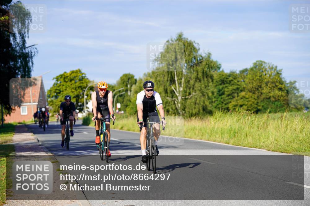 31.08.2025 - Elbe Triathlon Hamburg Michael Burmester http://msf.ph/oto/8664297 31.08.2025 09:23:45 Radfahren 167, 198, 252, 331, 443, 449, 497, 616 meine-sportfotos.de