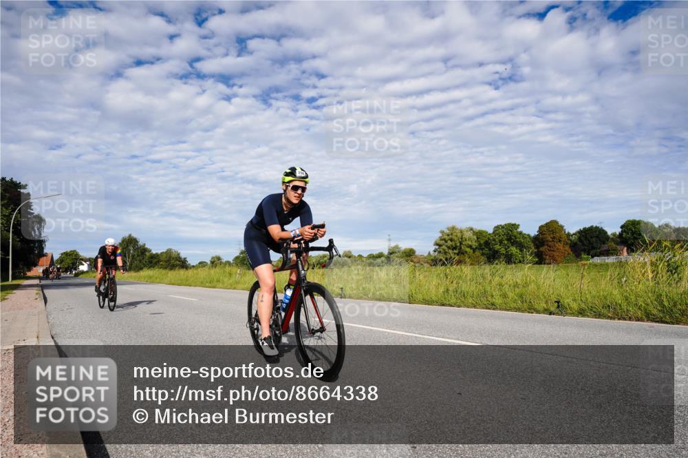 31.08.2025 - Elbe Triathlon Hamburg Michael Burmester http://msf.ph/oto/8664338 31.08.2025 09:50:43 Radfahren 250, 470, 730, 735, 766, 832, 861, 907 meine-sportfotos.de