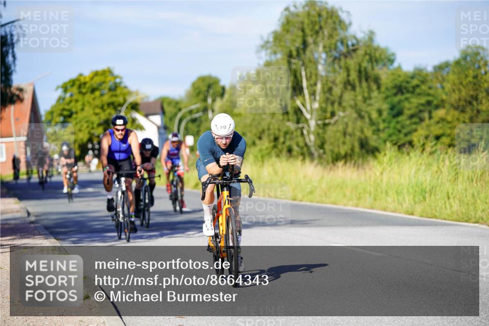 31.08.2025 - Elbe Triathlon Hamburg Michael Burmester http://msf.ph/oto/8664343 31.08.2025 09:23:55 Radfahren 212, 353, 432, 443, 481, 512, 549, 574, 639, 746 meine-sportfotos.de
