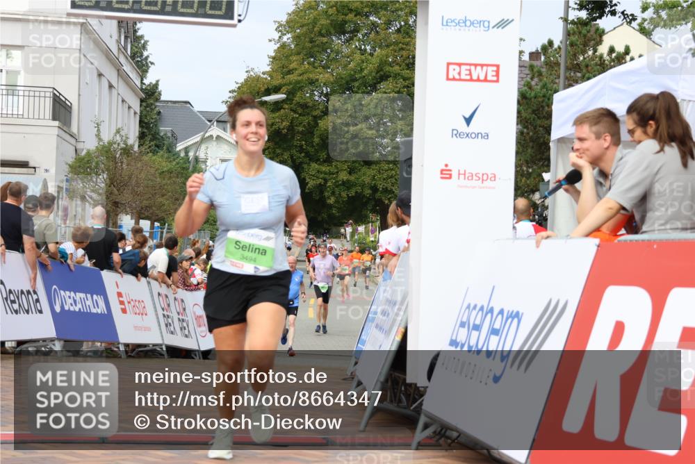 31.08.2025 - 21. Blankeneser Heldenlauf Strokosch-Dieckow http://msf.ph/oto/8664347 31.08.2025 11:19:41 Ziel 3391, 3494 meine-sportfotos.de