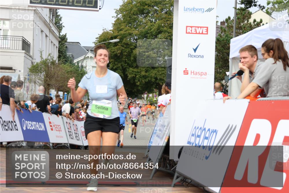 31.08.2025 - 21. Blankeneser Heldenlauf Strokosch-Dieckow http://msf.ph/oto/8664354 31.08.2025 11:19:41 Ziel 3391, 3494 meine-sportfotos.de