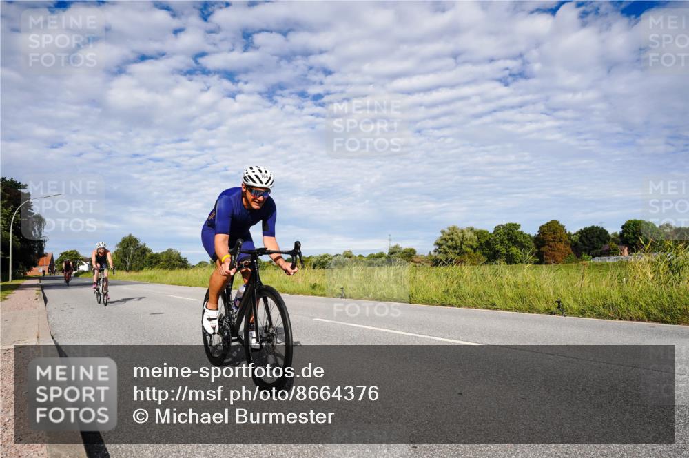 31.08.2025 - Elbe Triathlon Hamburg Michael Burmester http://msf.ph/oto/8664376 31.08.2025 09:51:09 Radfahren 287, 597, 626, 690, 764 meine-sportfotos.de