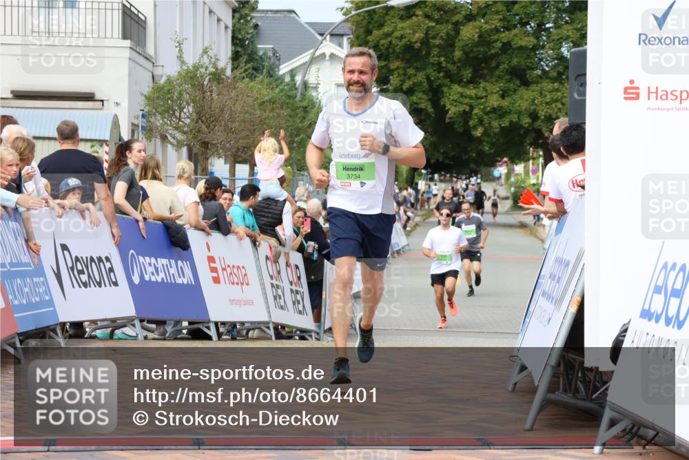 31.08.2025 - 21. Blankeneser Heldenlauf Strokosch-Dieckow http://msf.ph/oto/8664401 31.08.2025 11:01:09 Ziel 3734 meine-sportfotos.de