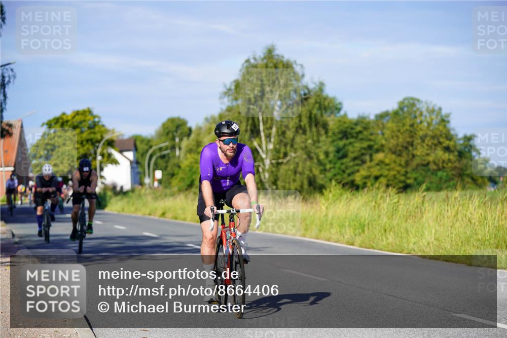31.08.2025 - Elbe Triathlon Hamburg Michael Burmester http://msf.ph/oto/8664406 31.08.2025 09:24:10 Radfahren 335, 487, 511, 536 meine-sportfotos.de