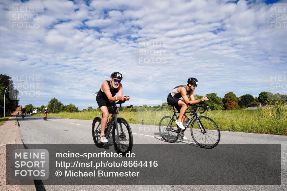 31.08.2025 - Elbe Triathlon Hamburg Michael Burmester http://msf.ph/oto/8664416 31.08.2025 09:51:40 Radfahren 372, 435, 482, 493, 512, 529, 849, 890 meine-sportfotos.de