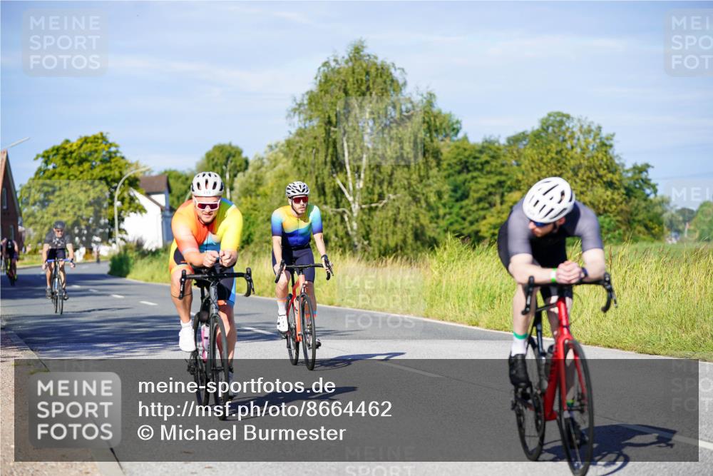 31.08.2025 - Elbe Triathlon Hamburg Michael Burmester http://msf.ph/oto/8664462 31.08.2025 09:24:24 Radfahren 180, 288, 418, 435, 454, 499, 653 meine-sportfotos.de