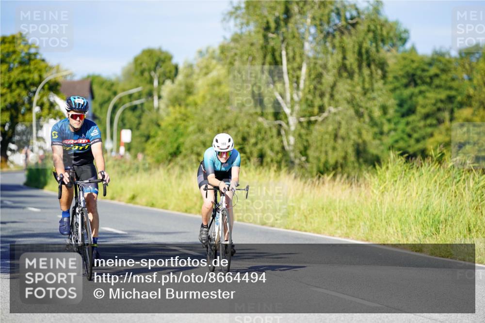 31.08.2025 - Elbe Triathlon Hamburg Michael Burmester http://msf.ph/oto/8664494 31.08.2025 09:24:37 Radfahren 267, 417 meine-sportfotos.de