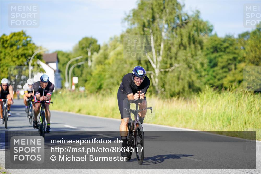 31.08.2025 - Elbe Triathlon Hamburg Michael Burmester http://msf.ph/oto/8664517 31.08.2025 09:24:45 Radfahren 239, 351, 373, 403, 456, 457, 597, 627, 638 meine-sportfotos.de