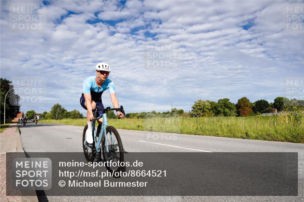 31.08.2025 - Elbe Triathlon Hamburg Michael Burmester http://msf.ph/oto/8664521 31.08.2025 09:53:21 Radfahren 304, 405, 472, 593, 659, 900 meine-sportfotos.de