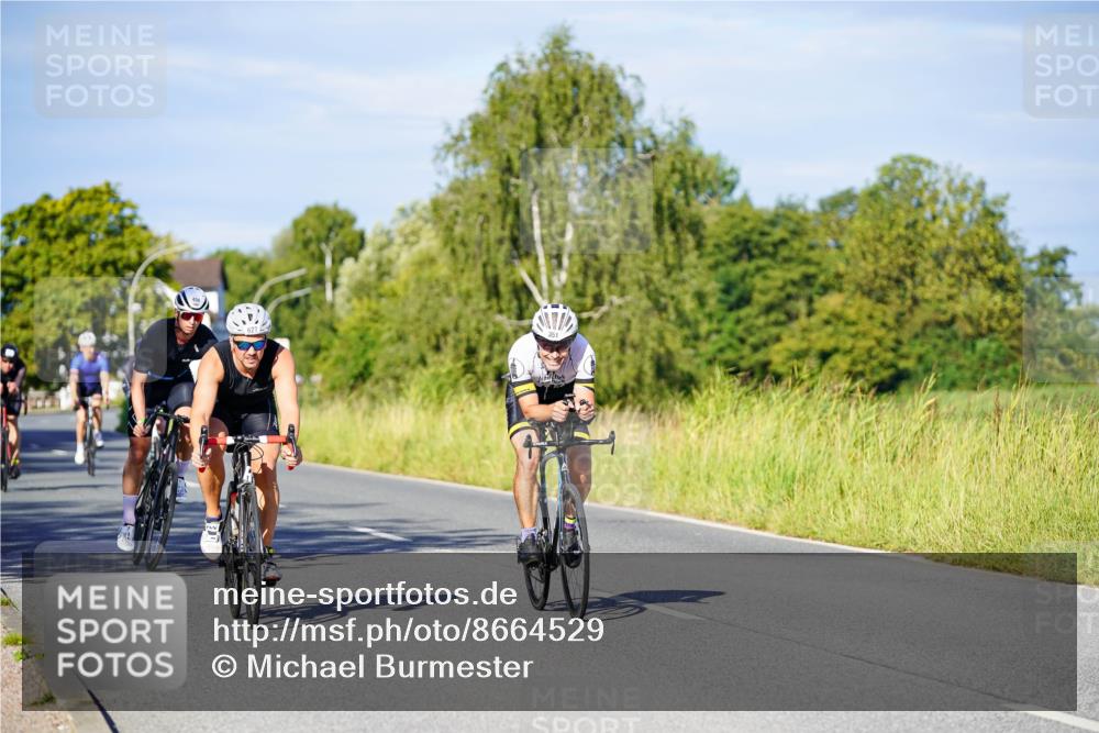 31.08.2025 - Elbe Triathlon Hamburg Michael Burmester http://msf.ph/oto/8664529 31.08.2025 09:24:48 Radfahren 239, 260, 351, 373, 403, 456, 457, 597, 627, 638 meine-sportfotos.de
