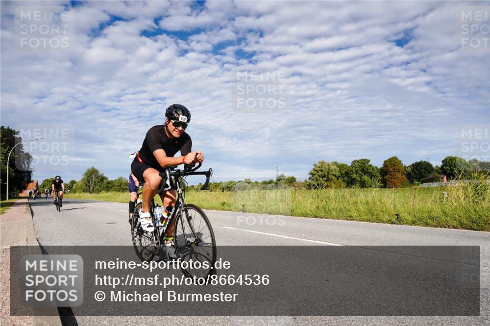 31.08.2025 - Elbe Triathlon Hamburg Michael Burmester http://msf.ph/oto/8664536 31.08.2025 09:53:34 Radfahren 391, 481, 524, 549, 574, 639, 724, 768, 922, 925 meine-sportfotos.de