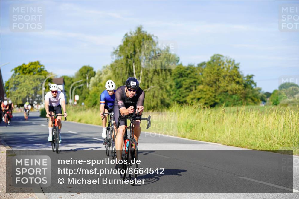 31.08.2025 - Elbe Triathlon Hamburg Michael Burmester http://msf.ph/oto/8664542 31.08.2025 09:24:51 Radfahren 260, 351, 373, 403, 456, 457, 477, 548, 597, 627, 659 meine-sportfotos.de