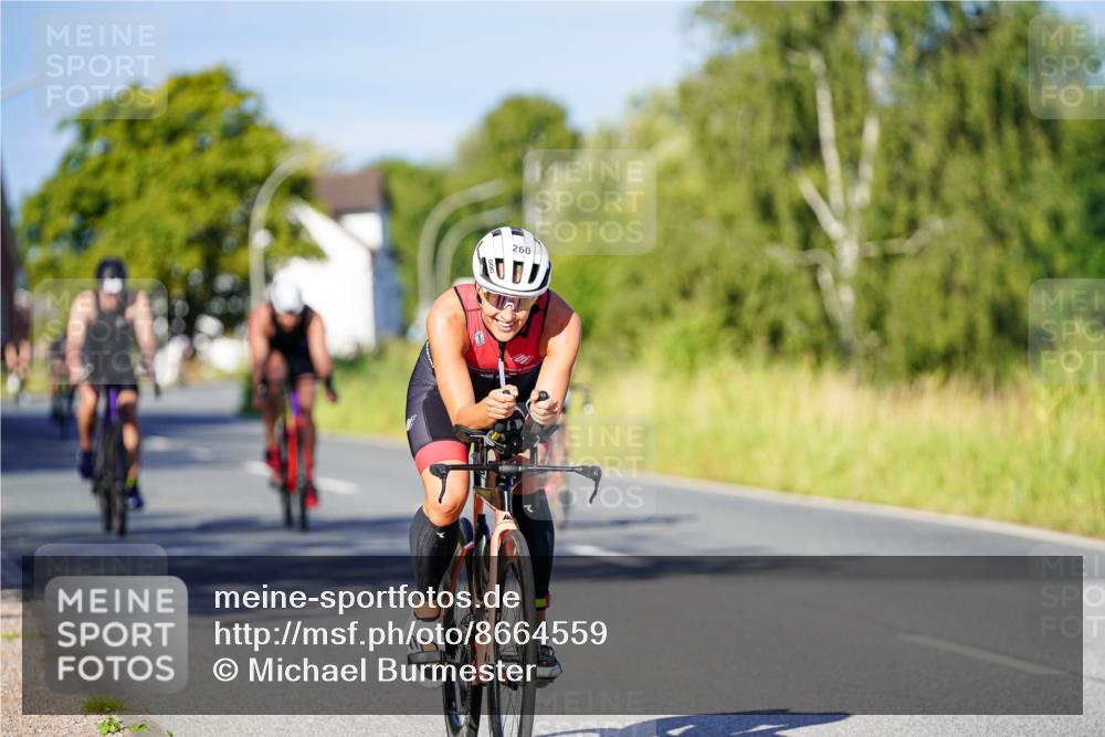 31.08.2025 - Elbe Triathlon Hamburg Michael Burmester http://msf.ph/oto/8664559 31.08.2025 09:24:55 Radfahren 171, 260, 265, 403, 457, 477, 548, 659 meine-sportfotos.de